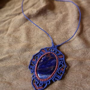 Collier Meora sodalite